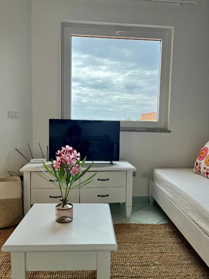 איזולה רוסה L'Oleandro 1410 House In Sardinia With Mediterranean Sea Views מראה חיצוני תמונה