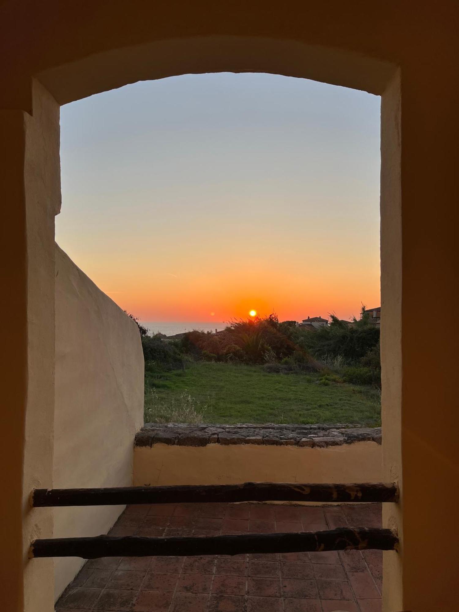 איזולה רוסה L'Oleandro 1410 House In Sardinia With Mediterranean Sea Views מראה חיצוני תמונה